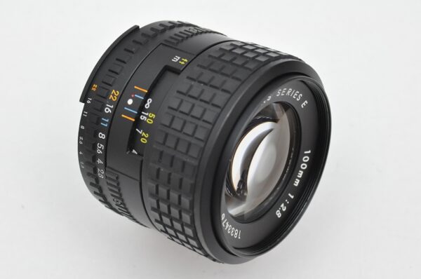 Nikon 100mm Serie E 2.8 AIS - superscharfes Portraitobjektiv