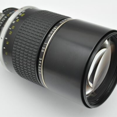 Nikon 180mm ED 2.8 ist eines der schärfsten, kontrastreichsten und farbtreuesten Objektive im mittleren Tele-Bereich