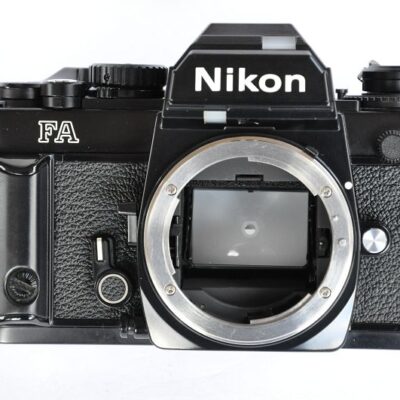 Nikon FA Schwarz - Multiautomat - Matrixmessung - elektronisches Highlight - minutenlange Langzeitbelichtung - Titanverschluss - Verkauf - nikonanalog