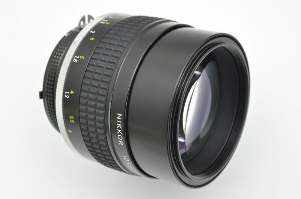 Nikon Nikkor 105mm 1.8 AIS keine Verzerrung, keine Vignettierung