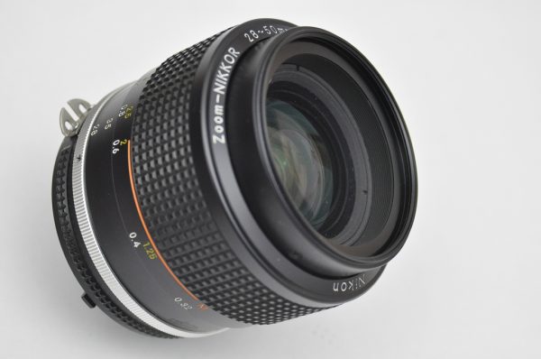 Nikon Nikkor 28-50mm 3.5 AIS Objektiv - Zustand A TOP