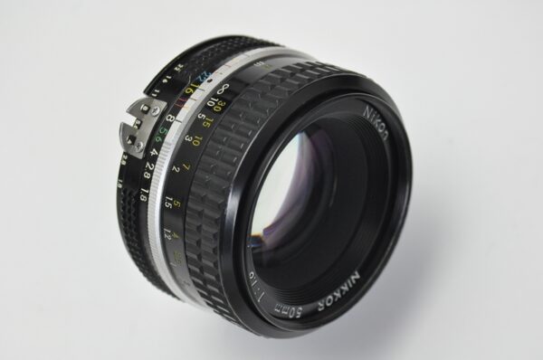Nikon 50mm 1.8 AI Zustand TOP hervorragende Bildqualität