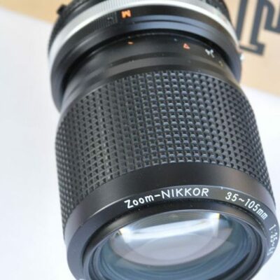 Nikon Nikkor 35-105mm 3.5-4.5 AIS sehr solide verarbeitet, hervorragende Bildqualität, deckt den gesamten Brennweitenbereich ab, TOP Zustand A/A+