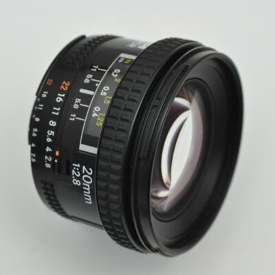 Nikon AF Nikkor 20mm 2.8 TOP Zustand A/A+ TOP Bildqualität
