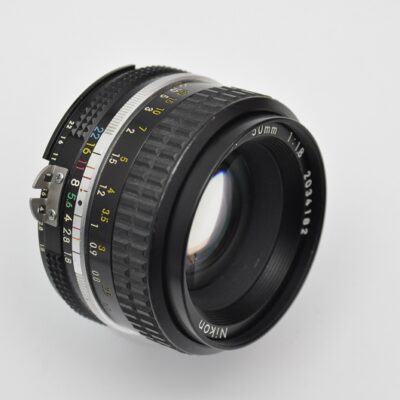 Nikon Nikkor 50mm 1.8 - AI hervorragende Bildqualität bis in die Ecken