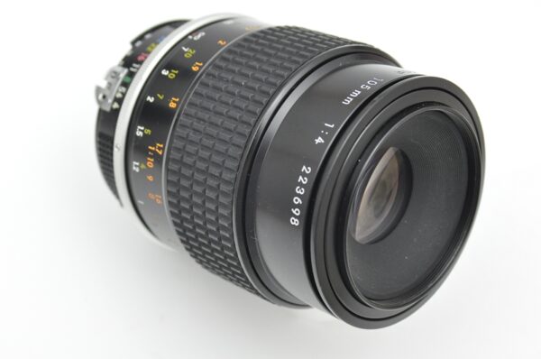 Nikon Micro Nikkor 105mm 4.0 AI - absolut scharf - keine CAs