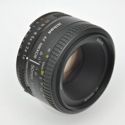 Nikon Nikkor 50mm 1.8 - AF Objektiv - extrem scharf
