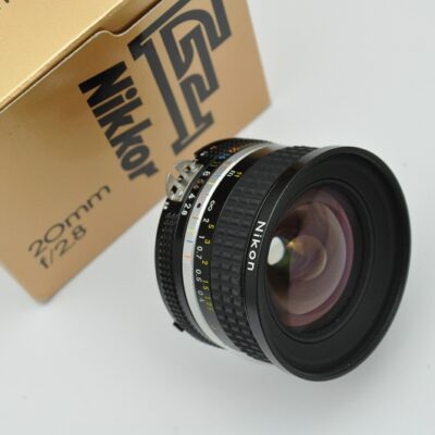 Nikon Nikkor 20mm 2.8 - AIS -herausragende Bildschärfe - in OVP