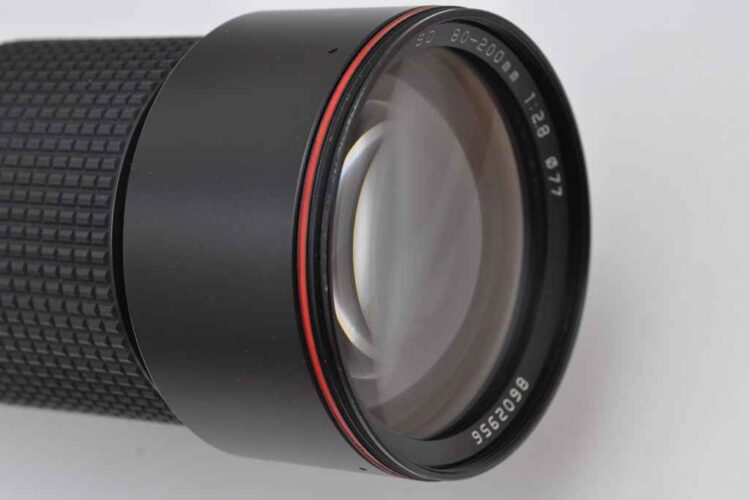 Das Tokina 80-200mm 2.8 SD ATX - der Eintritt in eine Welt der Available Fotografie