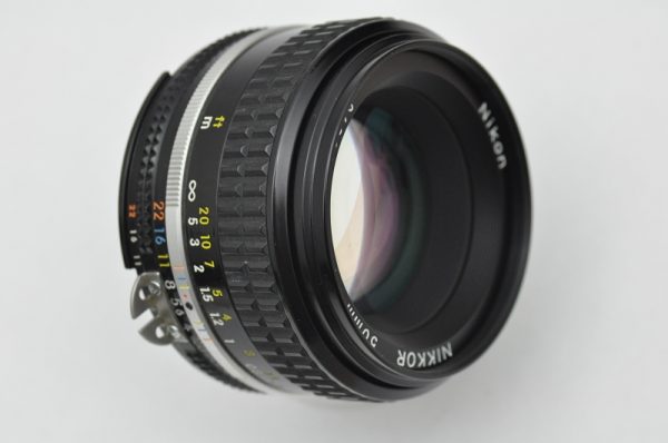 Nikon Nikkor 50mm 1.8 - AIS - TOP - hervorragende Bildqualität