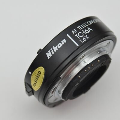 Nikon Telekonverter TC-16A - für Objektive mit mindestens Lichtstärke 2.8