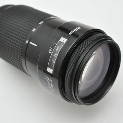 Nikon AF Nikkor 70-210mm - 4.0 - konstante Lichtstärke - TOP