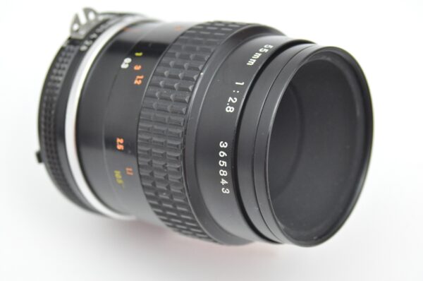 Nikon Micro Nikkor 55mm - 2.8 - AIS - Nahbereichskorrektur CRC