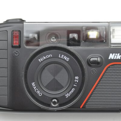 Nikon AF3 - Autofokus-Sucherkamera mit Belichtungsautomatik