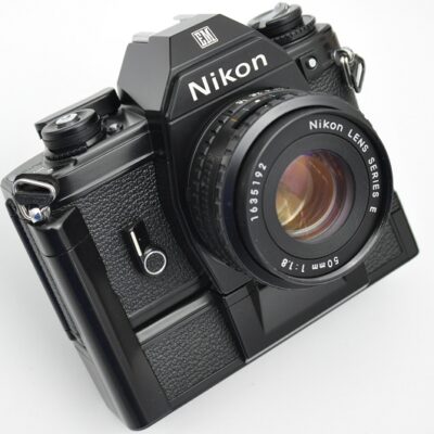 Nikon EM Kameraset mit Serie E 50mm Objektiv und MD-E - TOP